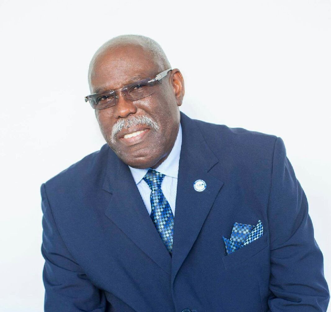 Pastor Orlando Oviedo